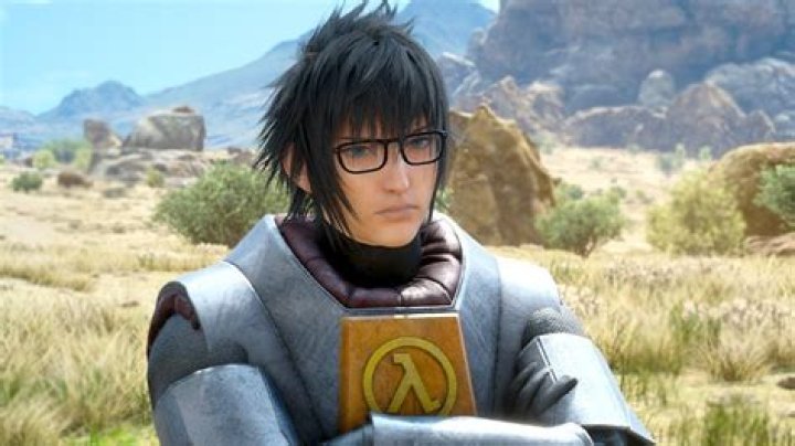 Half-Life Costume in Final Fantasy XV